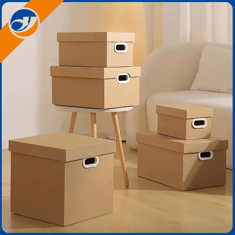 Movendo caixas de papelão ondulado